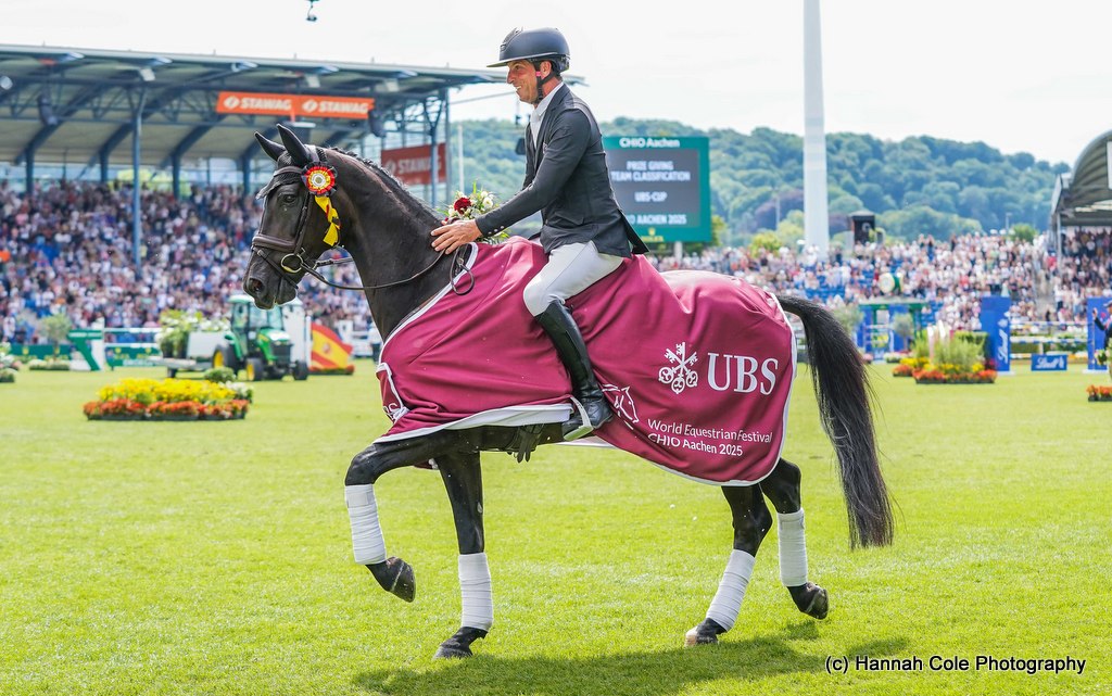 Tim Price (NZ) rides Vitali to win the CCIO4* eventing at CHIO Aachen 2025 | An Eventful Life