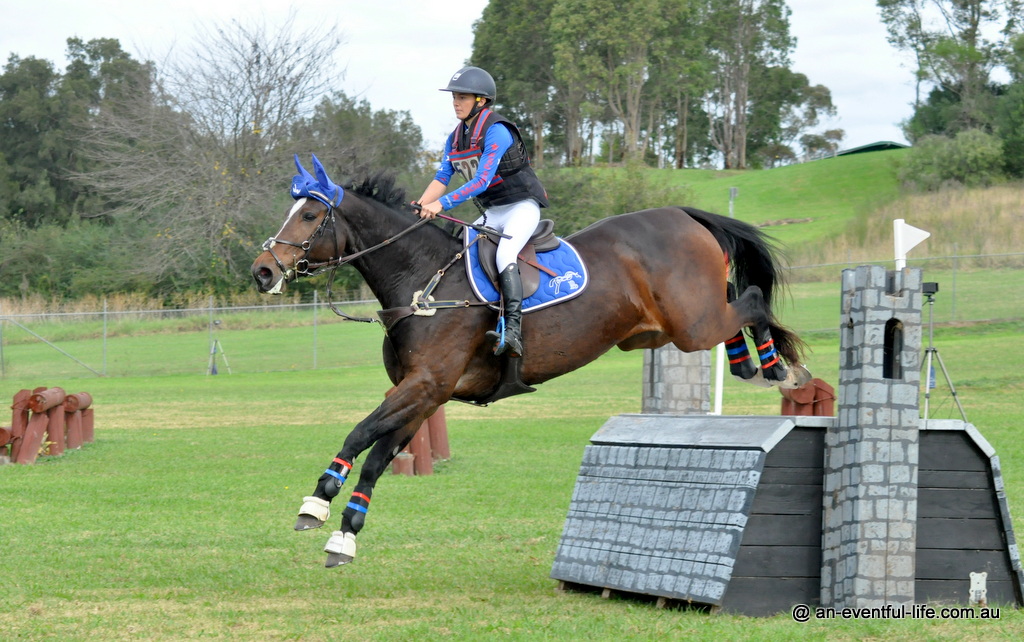 Lamoza Velisha and Ophelie Van Prinseveld on cross country of the CCI2*-S at Equestriad at Camden CCI Horse Trials May 2025 | An Eventful Life