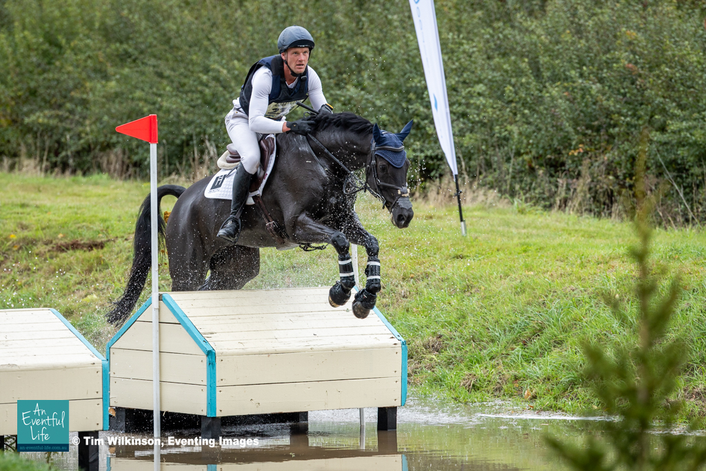 Francois Heyns (NAM) riding Netherwood Link on cross country in the CCI2*-L eventing at Osberton (2) International Horse Trials 2025 | XC Videos by An Eventful Life
