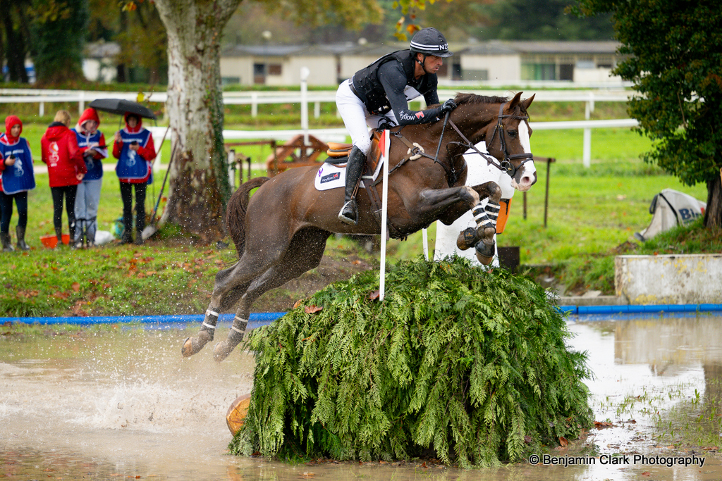 Tim Price rides Jarillo on cross country at 2024 Pau CCI5* eventing | An Eventful Life