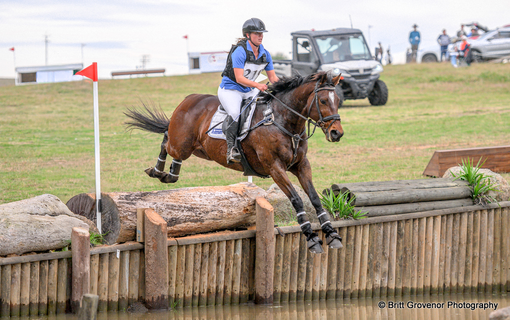 Erin Ferry rides Nioka Hills Nemrud on cross country in the CCN1*-S eventing class at Harden Murrumburrah Horse Trials, May 2026 | An Eventful Life