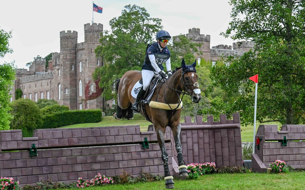 Laura Collett rides London 52 to win the CCI4*-S eventing at Scone Palace International Horse Trials 2025 | An Eventful Life