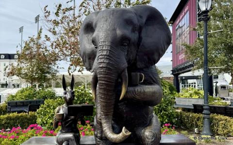 World Equestrian Centre Ocala, FL., USA | Gillie & Marc Animal Sculptures | An Eventful Life