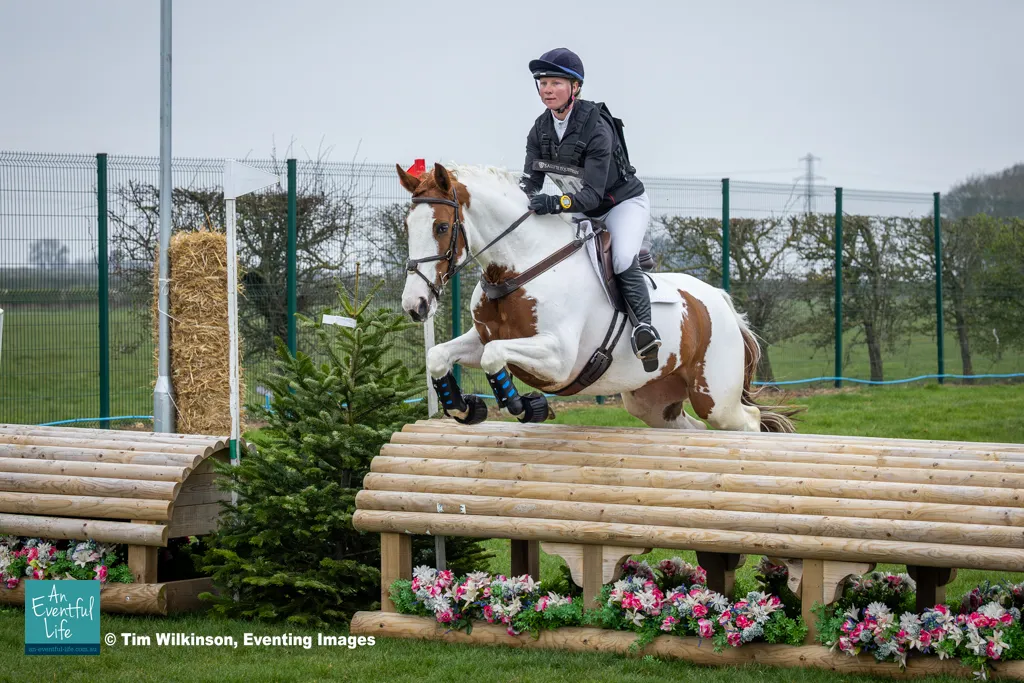 Lizzie Walker rides Coolrock Comanche on cross country in the BE100 eventing at Lincolnshire Horse Trials, 20-22 March 2026 | An Eventful Life