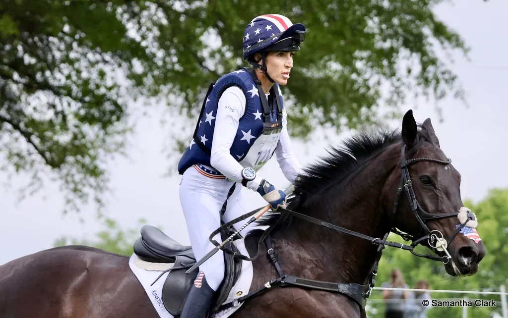 26-K3DE-Laine-Ashker-Lovedance-4Star-Sam-Clark (1)_0.jpg