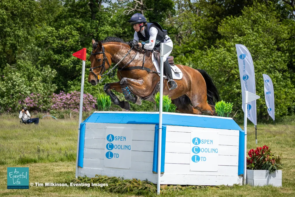 26-Osberton1-Lizzie-Baugh-Crazy-Du-Loir-3Star-winner.jpg
