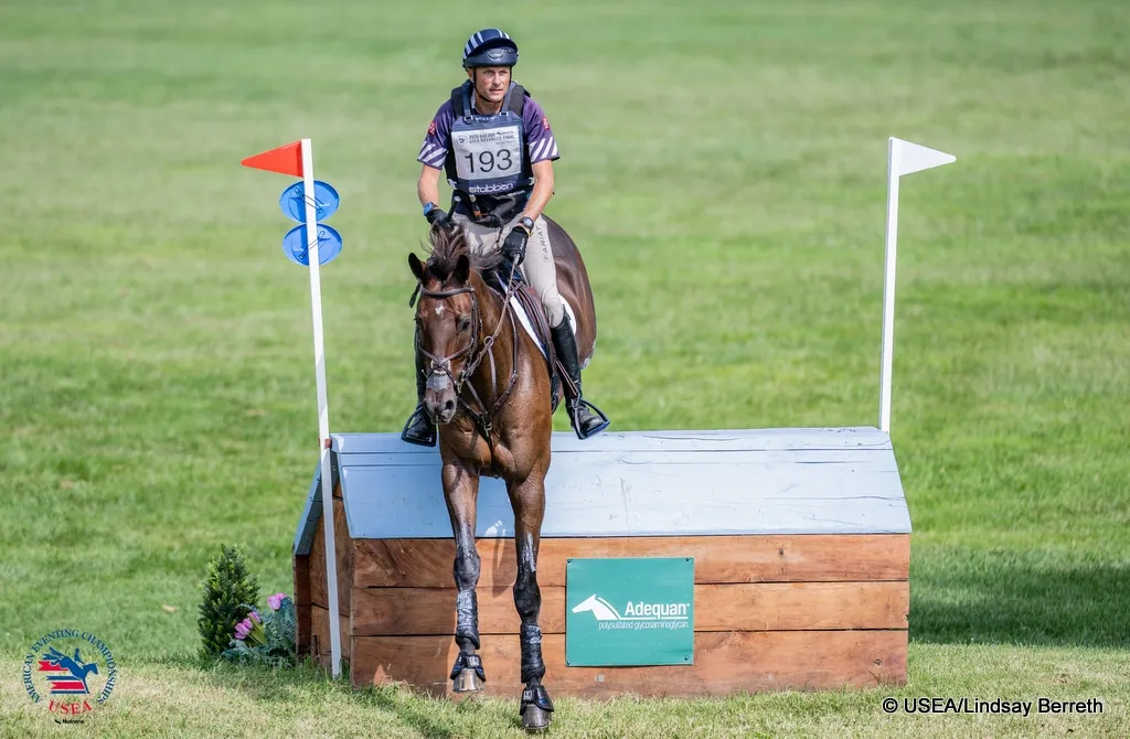 26-USEA-Champs-Boyd-Martin-Shanroe-Cooley-XC-Photo-USEA-Lindsay-Berreth.jpg