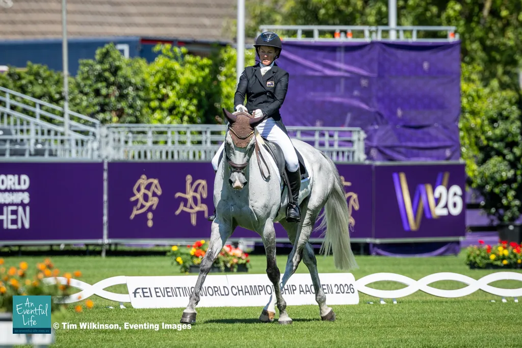 26-Worlds-Aachen-Jonelle-Price-SENOR-CROCODILLO-Dtessage-Thurs-am-leader.jpg