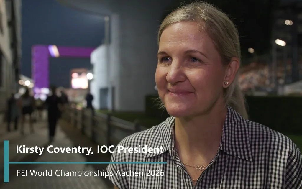 Kirsty-Coventry-snapshot_0.jpg