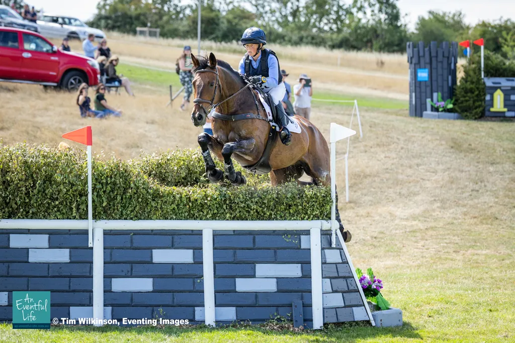 Ros Canter and Lordships Graffalo win CCI4* at 2025 Hartpury International Horse Trials & Tim Price leads the British Championship | An Eventful Life