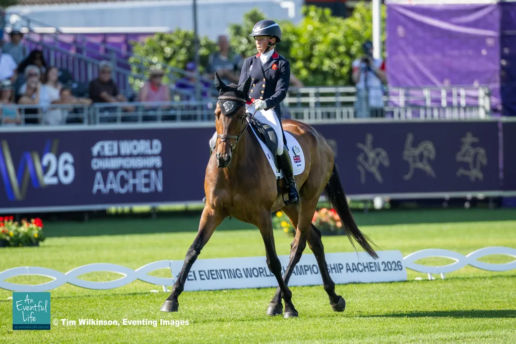 Ros Canter LORDSHIPS GRAFFALO (4th place).jpg